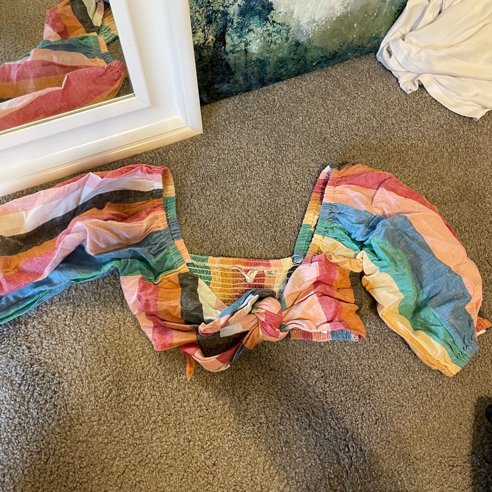 Billabong puff sleeve rainbow crop top